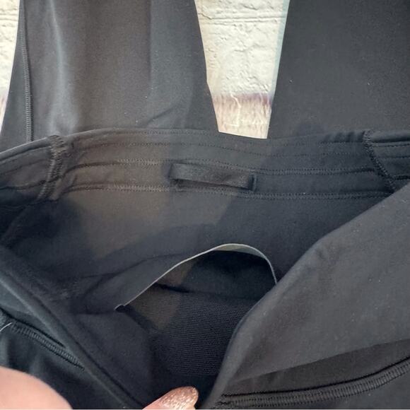 Lululemon Pace HR Crop 17” Black Leggings - Picture 5 of 7